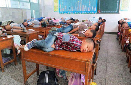 خواب در کلاس